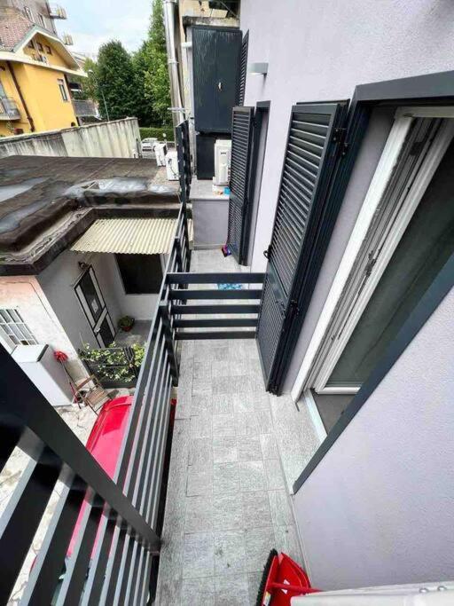Ferienwohnung Pregevole Duplex A 1 Minuto Dalla Metro Collegno Exterior foto